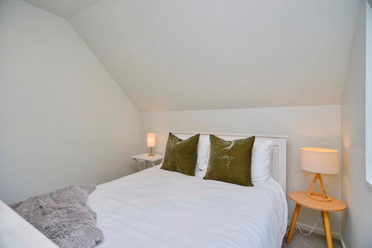 Dickens St - Christchurch Holiday Homes Ngoại thất bức ảnh