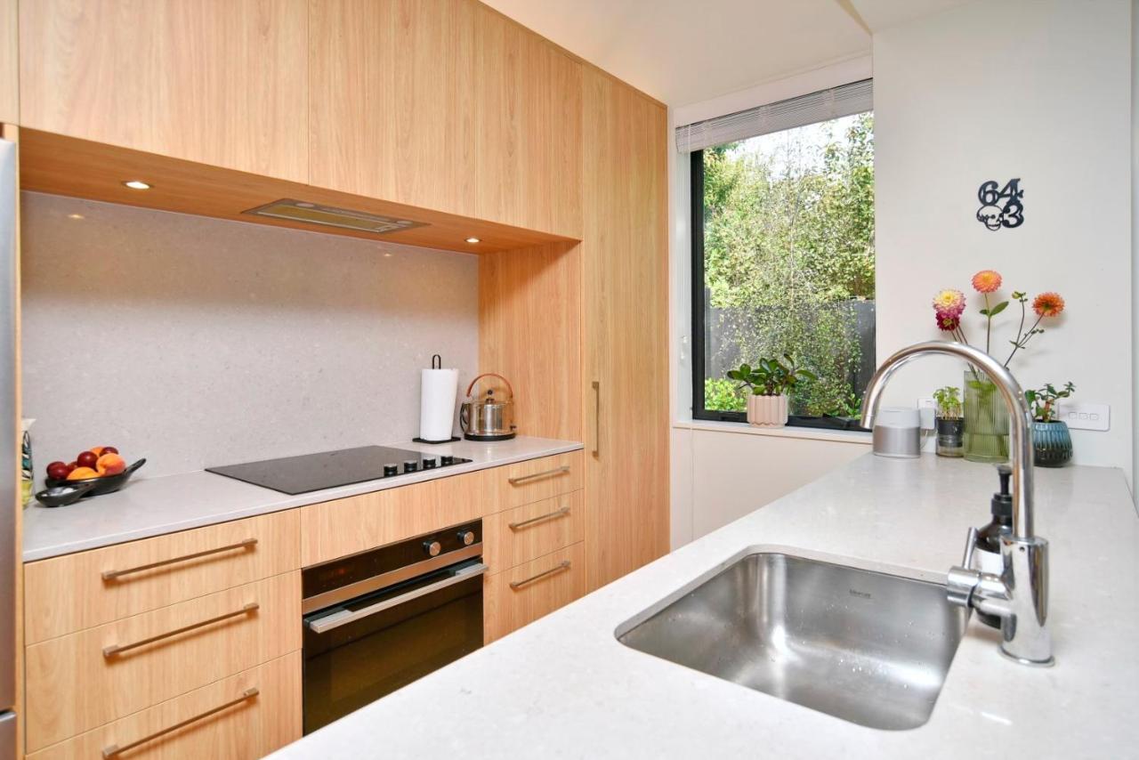 Dickens St - Christchurch Holiday Homes Ngoại thất bức ảnh