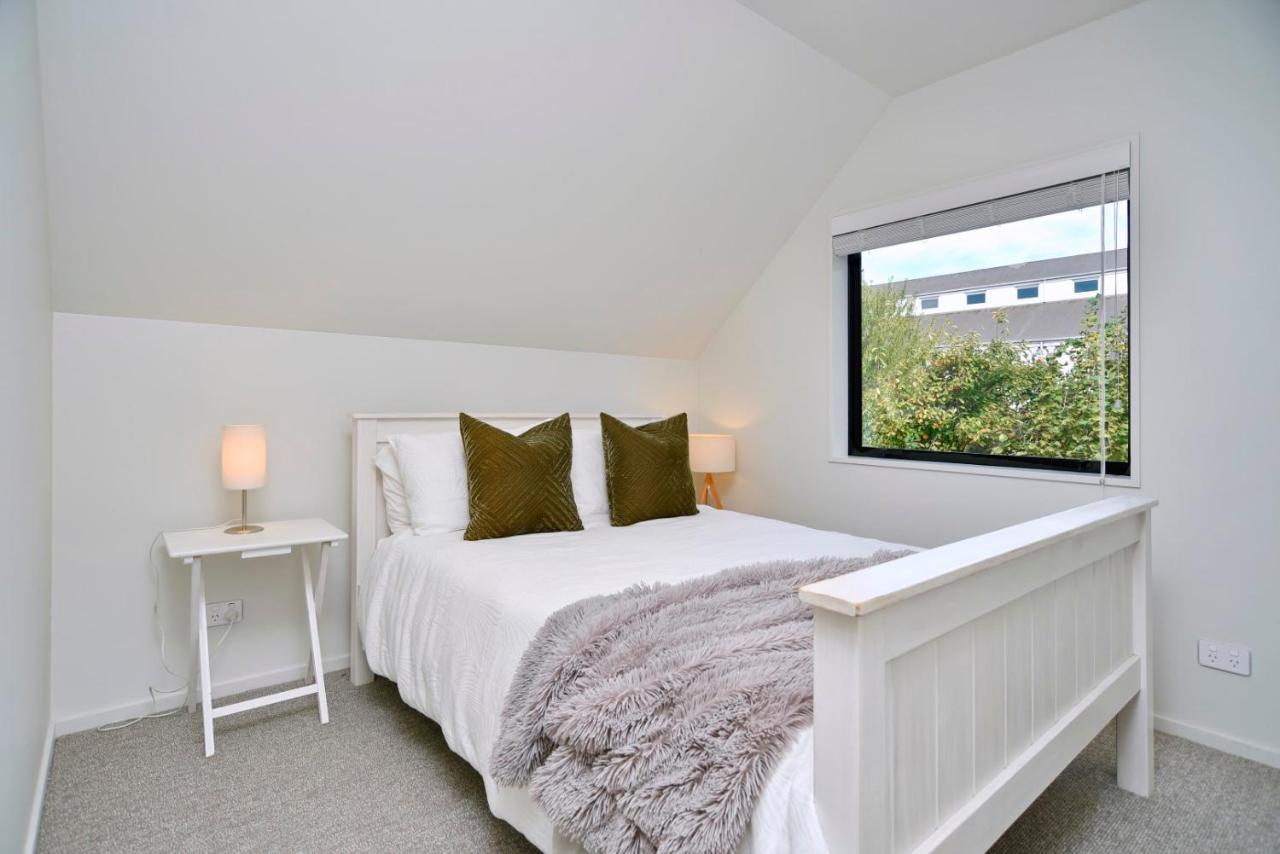 Dickens St - Christchurch Holiday Homes Ngoại thất bức ảnh