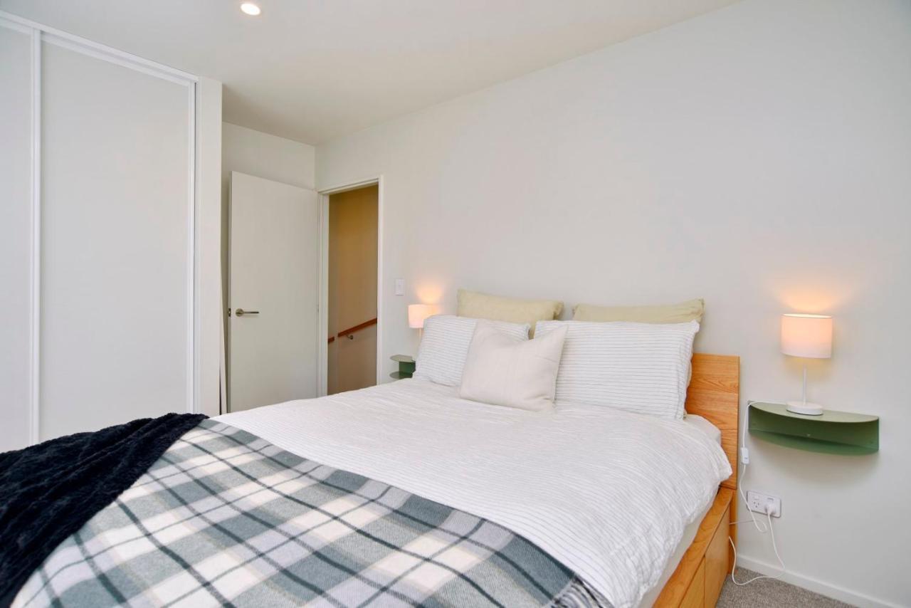 Dickens St - Christchurch Holiday Homes Ngoại thất bức ảnh