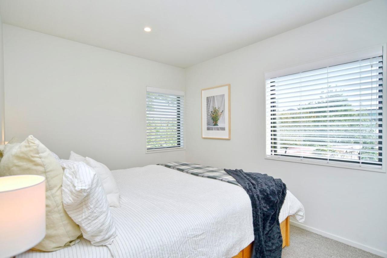 Dickens St - Christchurch Holiday Homes Ngoại thất bức ảnh