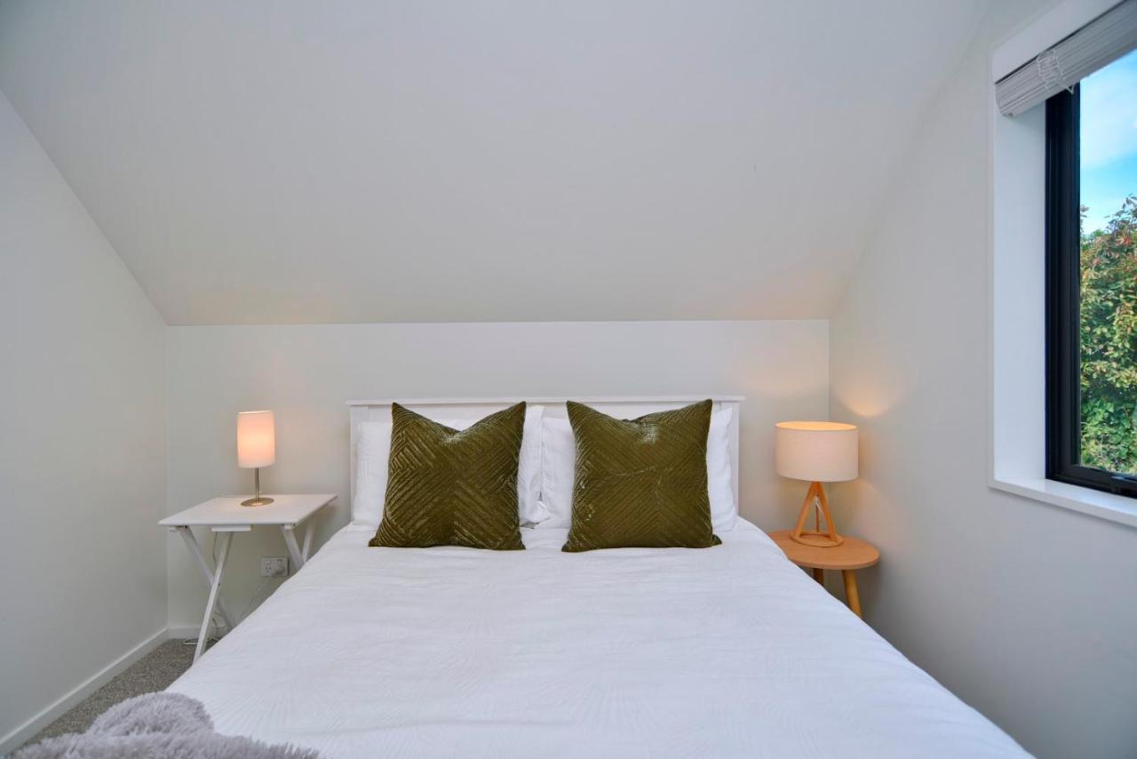 Dickens St - Christchurch Holiday Homes Ngoại thất bức ảnh